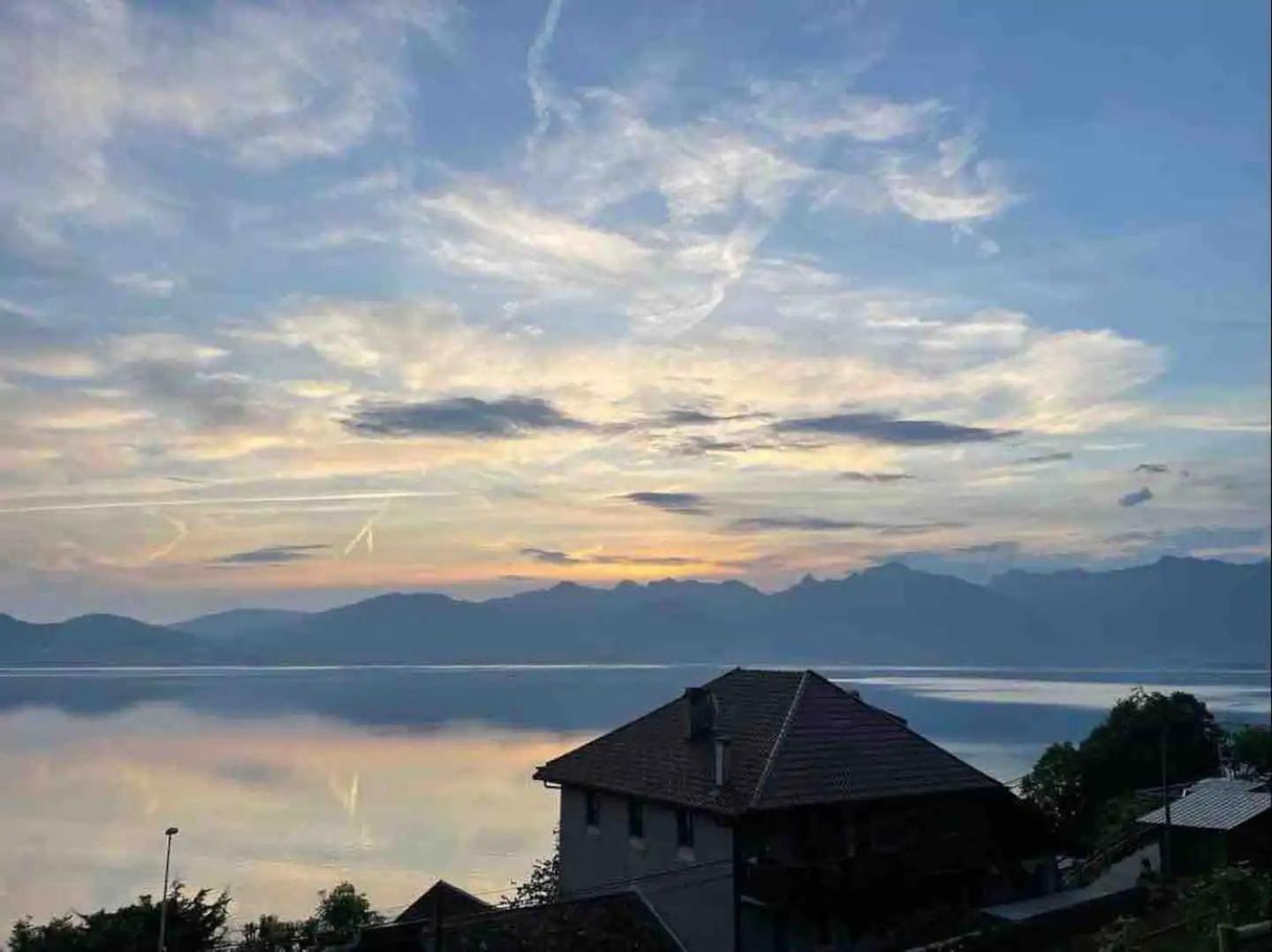 Chez Malou & Hugo Vue Lac Proche Suisse & Stations ! Saint-Gingolph Kültér fotó