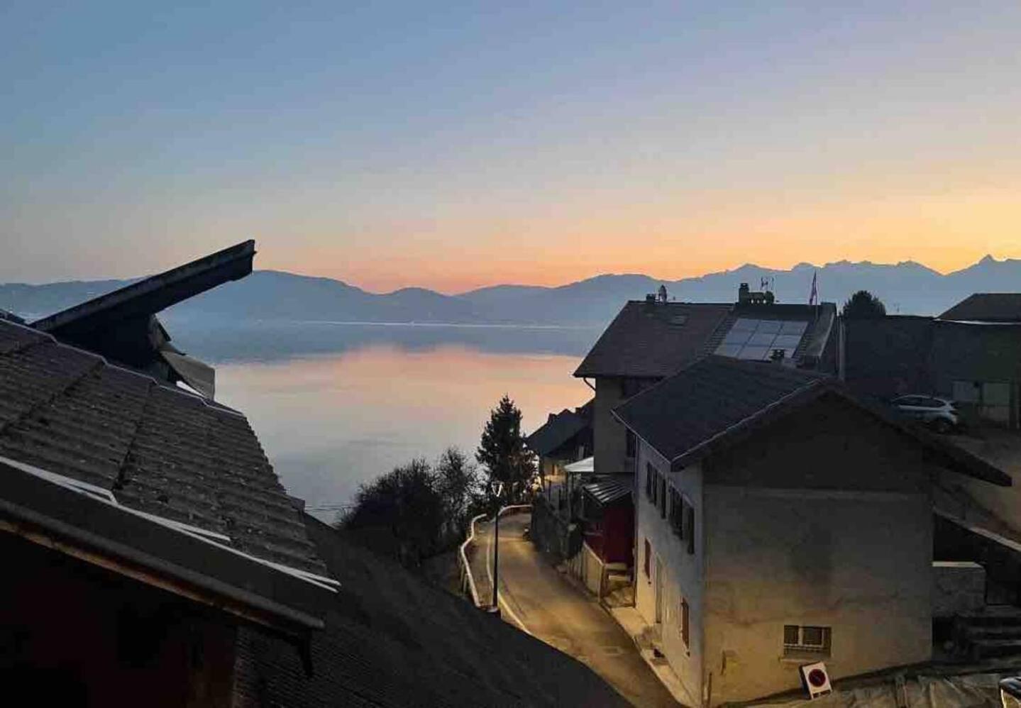 Chez Malou & Hugo Vue Lac Proche Suisse & Stations ! Saint-Gingolph Kültér fotó